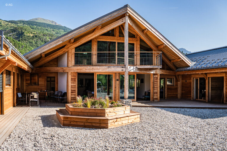 Chalets_lombard_Bureau